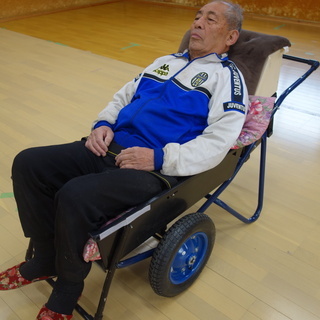 介護運搬用二輪車　災害時の介護家族の移動用に。多目的に活用できます！