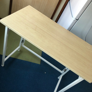 折り畳みテーブル