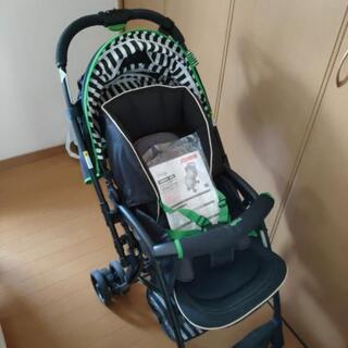 値下げ！アップリカベビーカー フライル