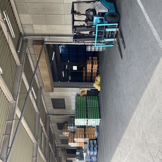 【正社員】週休2日制　★倉庫管理（昼勤・夜勤）スタッフ募集！！　車通勤可の画像