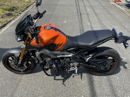 ワンオーナー 2015年式 2192km 美車 ヤマハ MT-09 ABS カスタム多数！ETC装備で快適ツーリング♪
