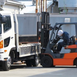 【派遣】フォークリフトオペレーター至急募集！