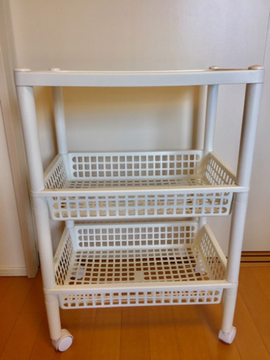 【美品】収納ラック キャスター付き