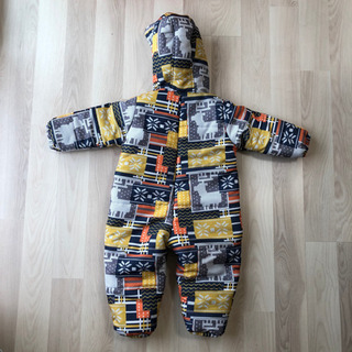 ジャンプスーツの画像