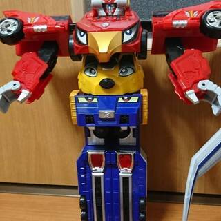 決まりました　戦隊シリーズ　炎神戦隊ゴーオンジャーロボ＆ジェットラス2体　他のミニカ－戦隊　計8点の画像