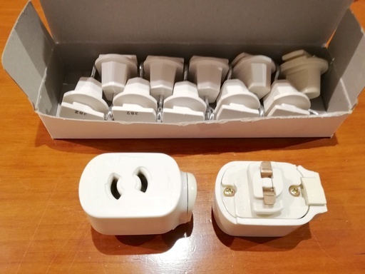★ほぼ新品★ライティングレール用吊りフックとタップ