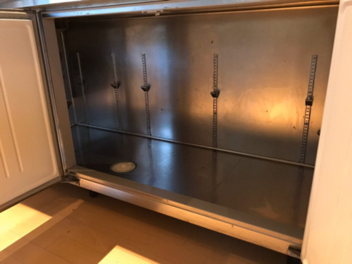 冷蔵コールドテーブル/冷蔵庫/実働/引き取り限定/秋田市近辺の配送致します/