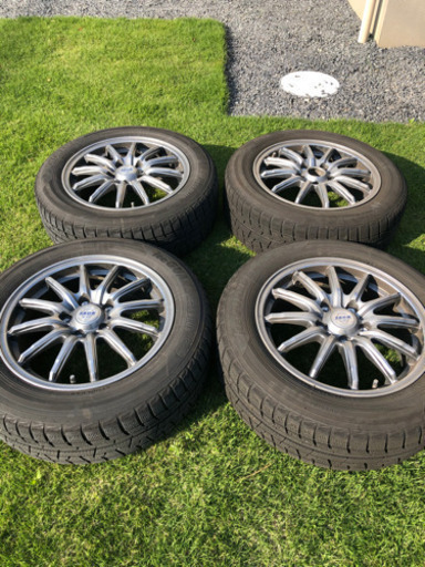 スタッドレスタイヤ　ホイールセット