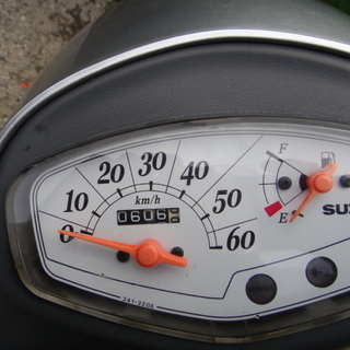 50cc　スズキ　Let's4　　走行少ない、606ｋｍ