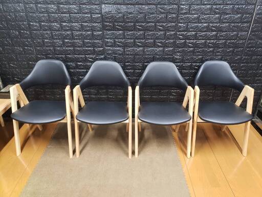 【未使用・訳アリ】ダイニングチェア・４脚セット・北欧デザイン・ハイタイプ・BK×NA・S006