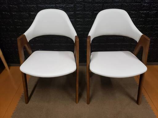 【未使用・訳アリ】ダイニングチェア・２脚セット・北欧デザイン・ハイタイプ・BR×WH・S007