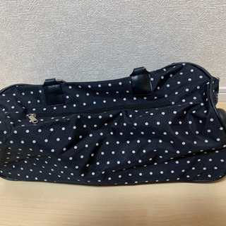 ボストンバッグ型　キャリーバッグの画像