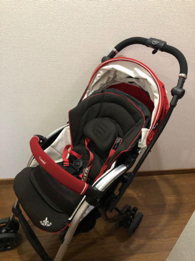 【決定】【再値下げしました】【コンビ】ベビーカーA型