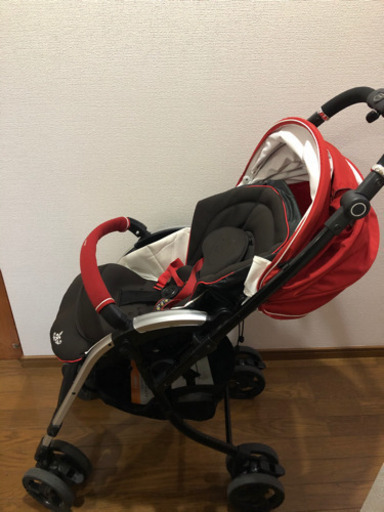 【決定】【再値下げしました】【コンビ】ベビーカーA型