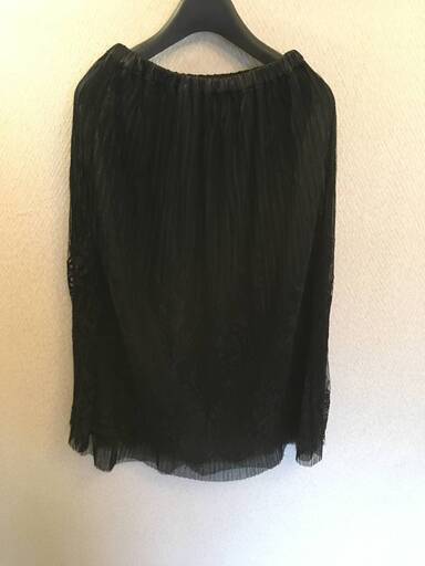 新品 ブルーベル レースリバーシブル スカート 黒 ブラック 裏表どちらも楽しめる素材です。