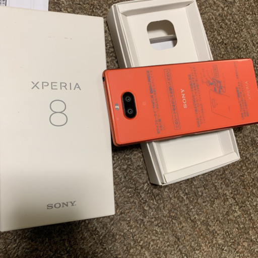 Xperia8 シムフリー　ワイモバイル　スマホ