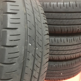 137-1ダンロップENASAVE165/60R15ダイハツ純正アルミホイール付4本 