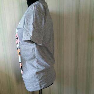 Mサイズ　Tシャツの画像