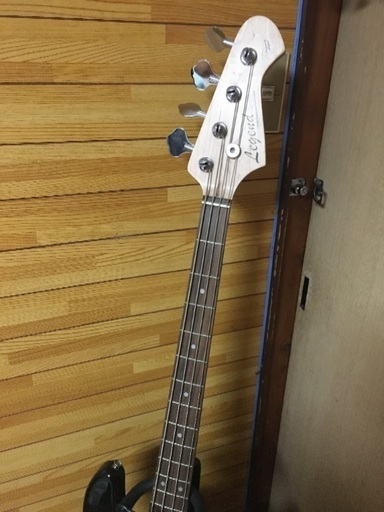 ベース・アンプ・その他楽器ケースや換えの弦のセット
