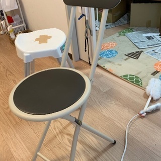 パイプ椅子