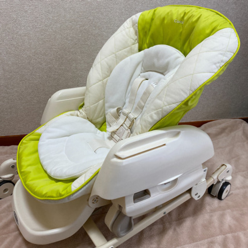 コンビ　ネムリラ　ハイローチェア　手動タイプ