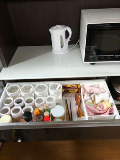 美品　食器棚　7万円で購入　熊本市内無料配送します