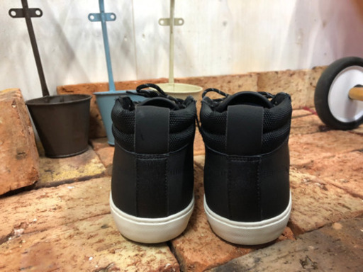 LACOSTE スニーカー　ブラック　26センチ〜26.5センチ