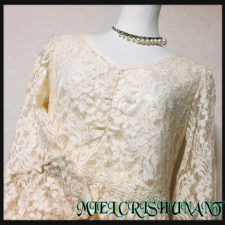 [MIEL CRISHUNANT]総レース フレアスリーブチュニ...