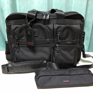 TUMI ビジネスバック