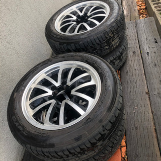 値下げ】215/60R17 6穴 ハイエース.キャラバンに タイヤ、アルミ セット