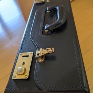 パイロットケース（ビジネスバッグ）鍵付A3対応の画像