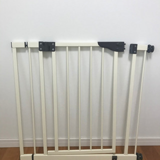 ベビーゲートの画像