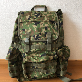 【受け渡し決定】迷彩リュック