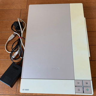 EPSONスキャナー　GT-S600