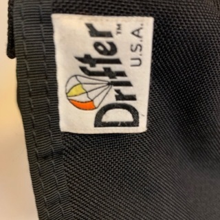Drifter メッセンジャーバッグ　x ブラックの画像