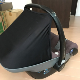 マキシコム　チャイルドシート  使用済み