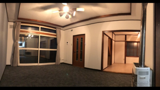 駐車スペースあり！豊岡のシンプルで過ごしやすいお家です(^^)