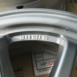 プリウス50後期 純正15インチ 6.5J +40 5穴 PCD100 純正ナット付属