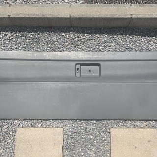 ハイエース200系　II型　トランクルーム　内装パネル