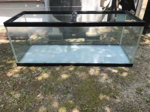 中古1200×450×450ガラス水槽！引き取りか可！格安配送可！