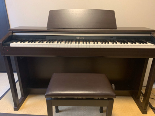 電子ピアノ　CASIO