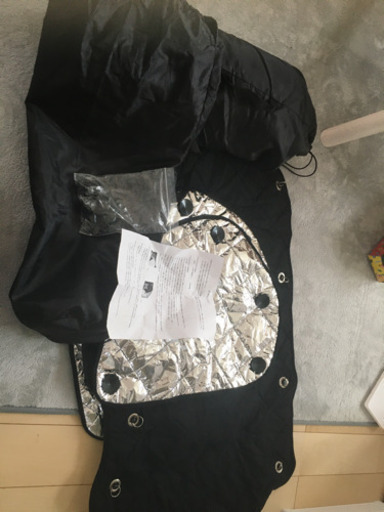 車の遮光カーテン　サンシェード