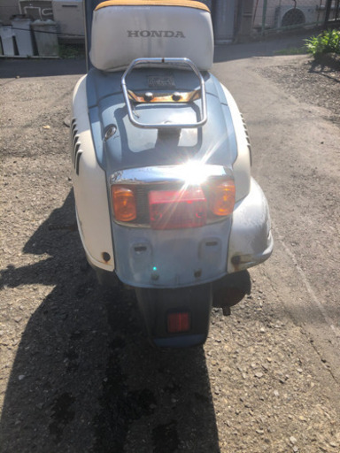 取り引き中。スティホームでバイクいじりはいかがですか？かわいいジョルノ！不動