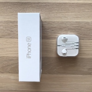 値下げ 初代iPhone SE 用　イアフォン　１個　新品未開封の画像