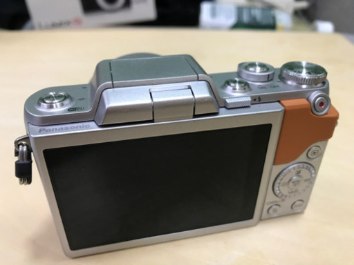 Panasonic DMC-GF7W(美品)