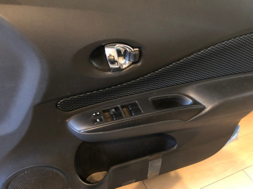 NOTE ノート　E 12 フロント右　ドーア