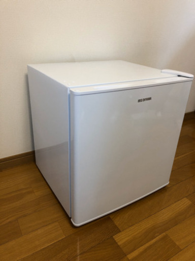 中古　冷蔵庫　アイリスオーヤマ　1ドア　42L  右開き　ホワイト　美品　2018年製