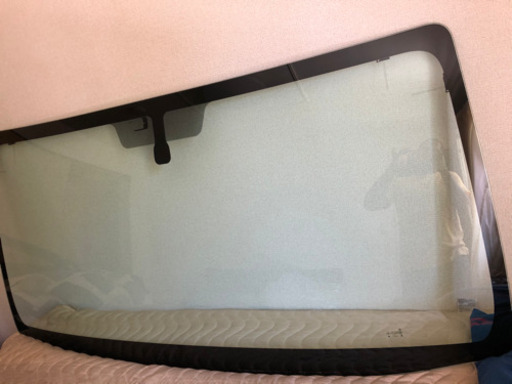 NV 350 フロントガラス