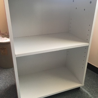 キャスター付き2段のボックスの画像