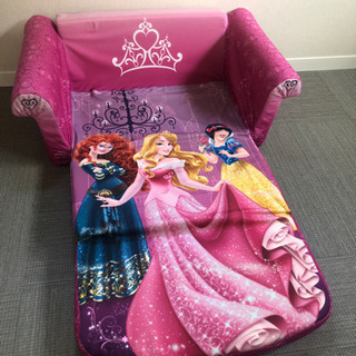 キッズ　ディズニープリンセスソファベッドの画像